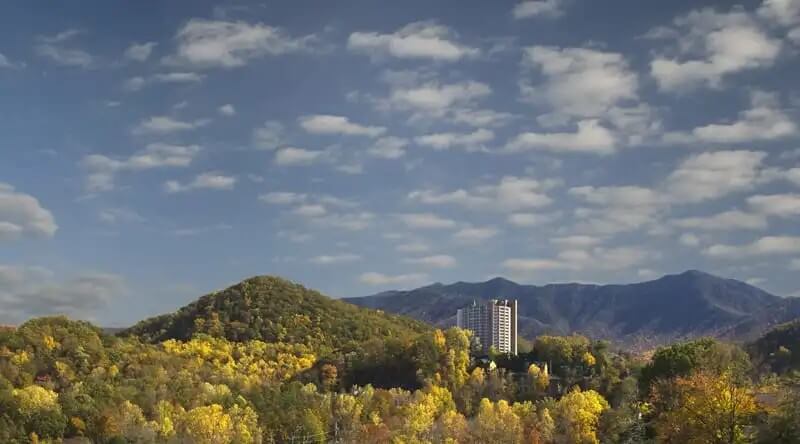The view of a round hotel in Gatlinburg.
